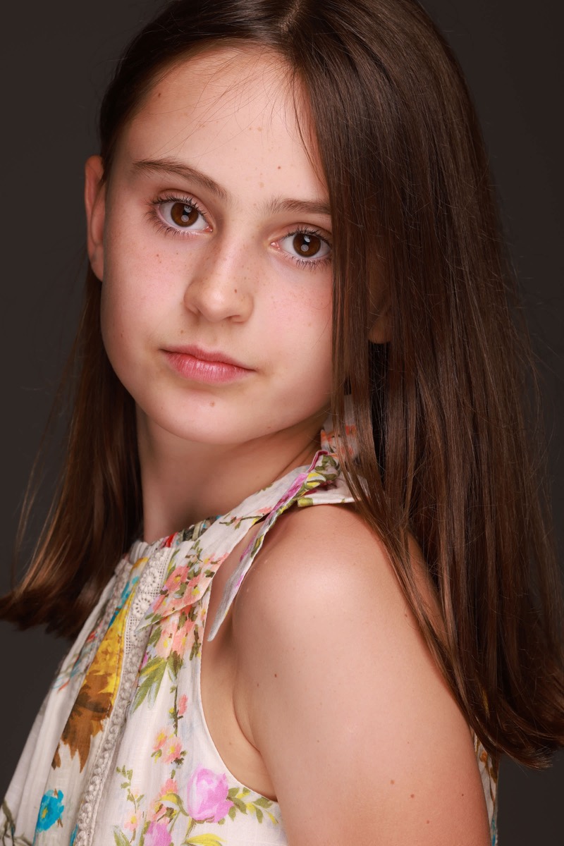 Headshot of Isabella