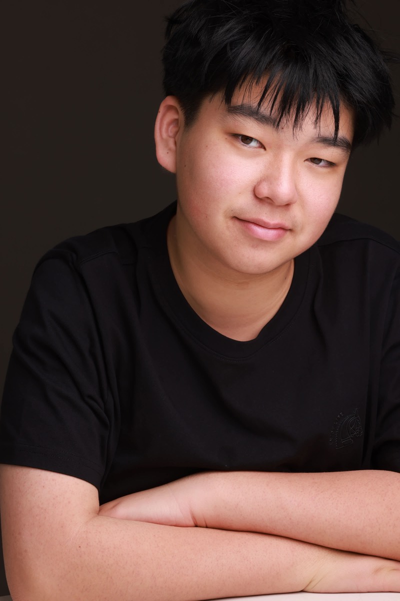 Headshot of Oscar